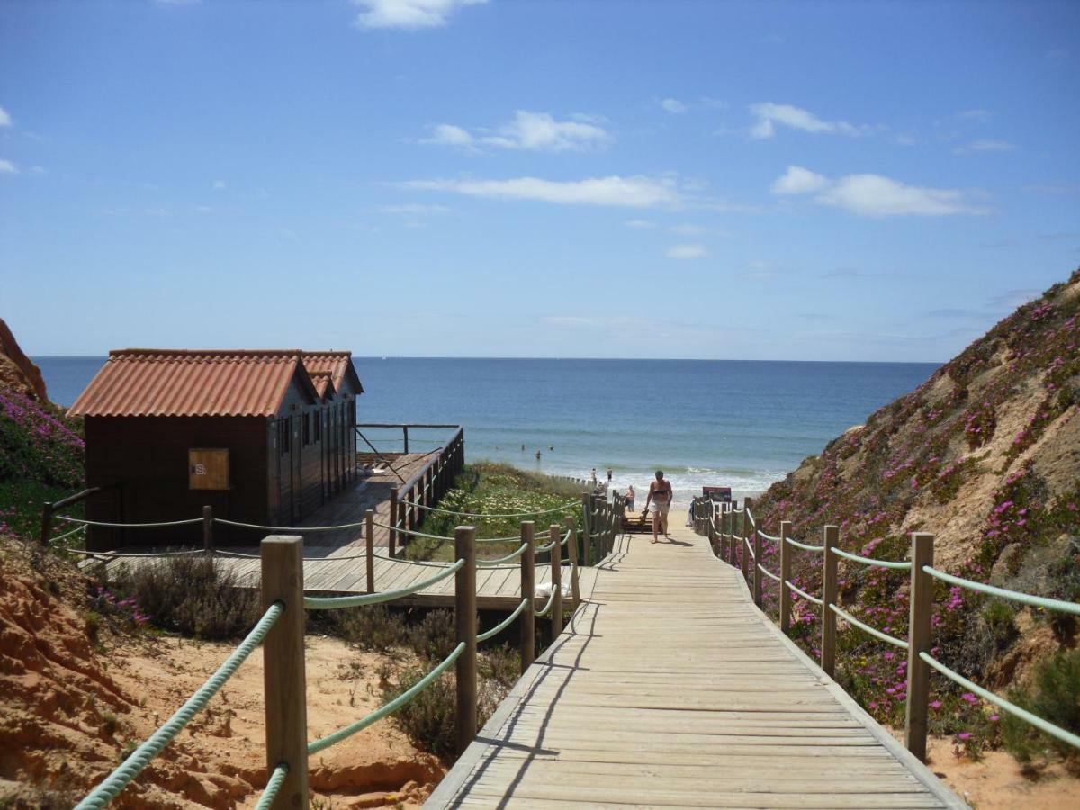 Alfamar V3 Falesia Beach Villa Albufeira Exterior photo